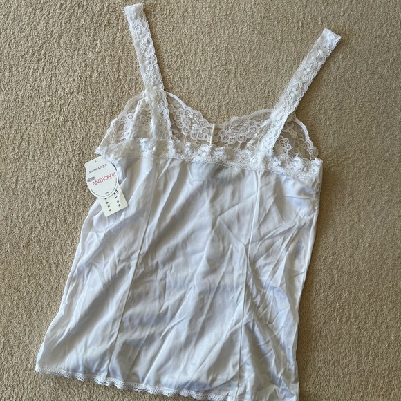 NWT Vintage White Lace Camisole - Picture 4 of 10